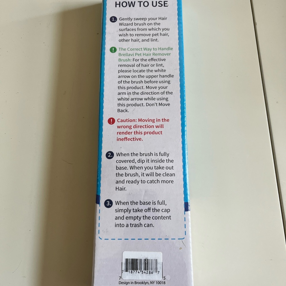 Dog Cat Fur Lint Removal Brush for Clothes-Furniture-Car- New - Picture 3 of 3